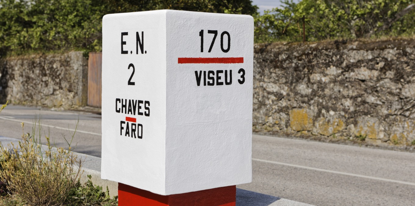 Faça-se à Estrada Nacional 2 e passe por Viseu